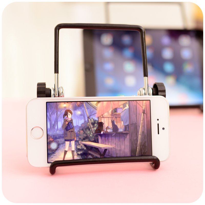 Metal Wire Stand - RealBigEnvelope