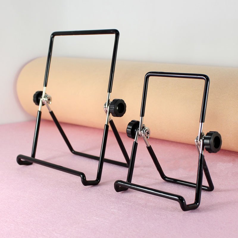Metal Wire Stand - RealBigEnvelope